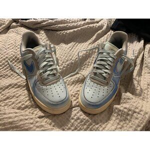 Nike Air Force 1 Low LV8 Devin Booker Moss Point - Size 7